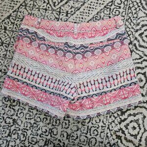 3/$15 Dahlia Pink Printed Dressy Shorts Size 6